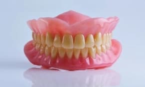 Denture